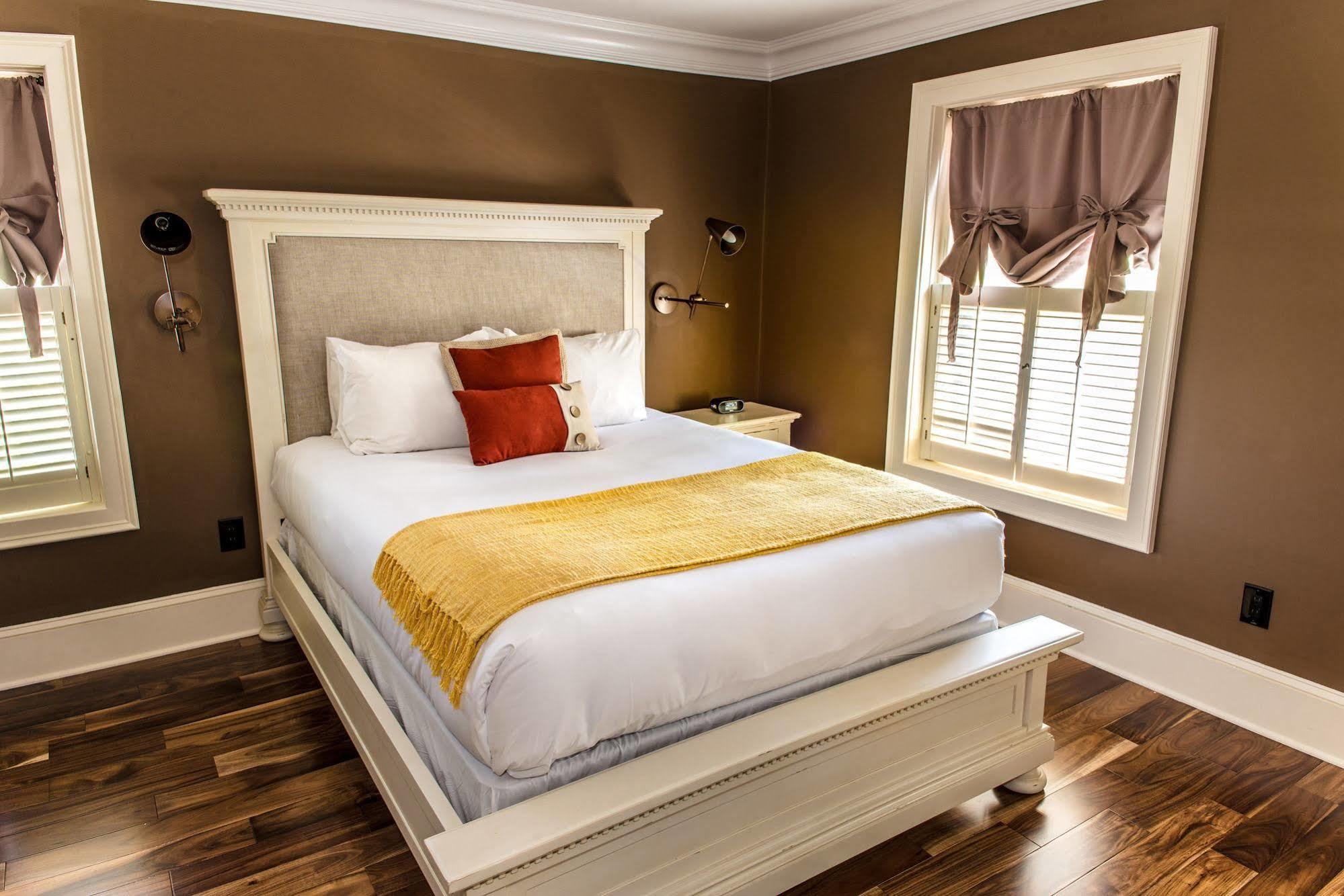 Logan Inn New Hope Ngoại thất bức ảnh